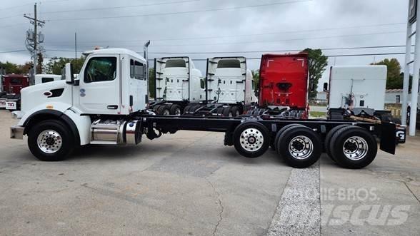 Peterbilt 567 Nákladné vozidlá bez nadstavby