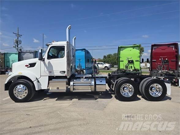 Peterbilt 567 Ťahače