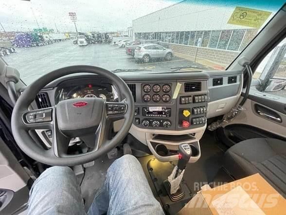 Peterbilt 567 Ťahače
