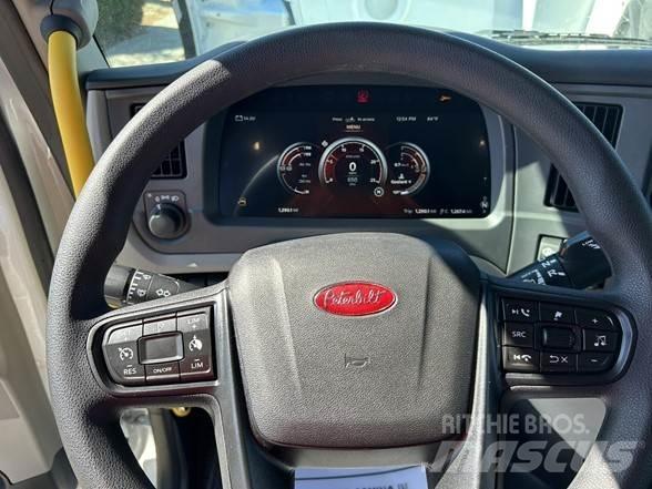 Peterbilt 567 Smetiarske vozidlá