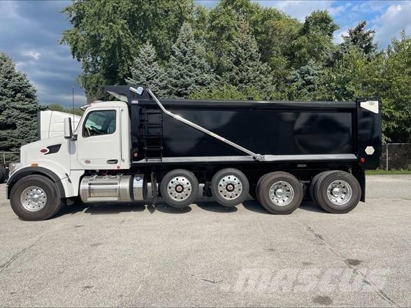 Peterbilt 567 Sklápače