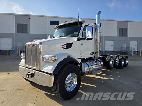 Peterbilt 567 Sklápače