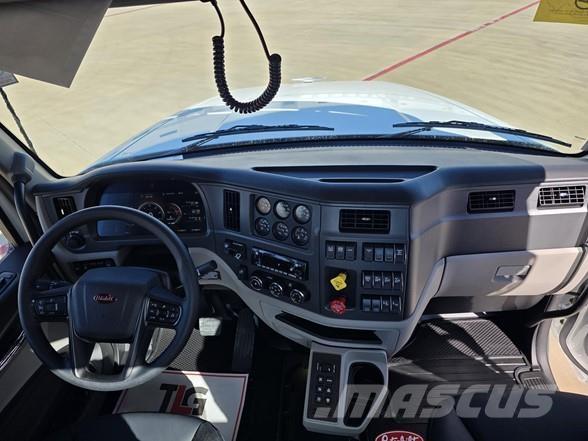 Peterbilt 567 Sklápače