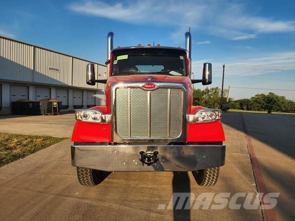 Peterbilt 567 Ťahače