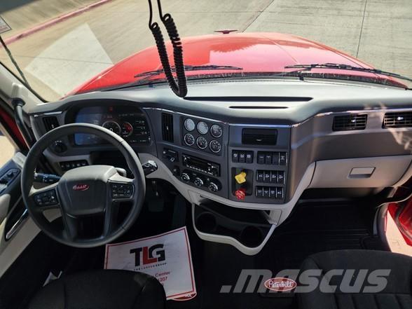 Peterbilt 567 Ťahače