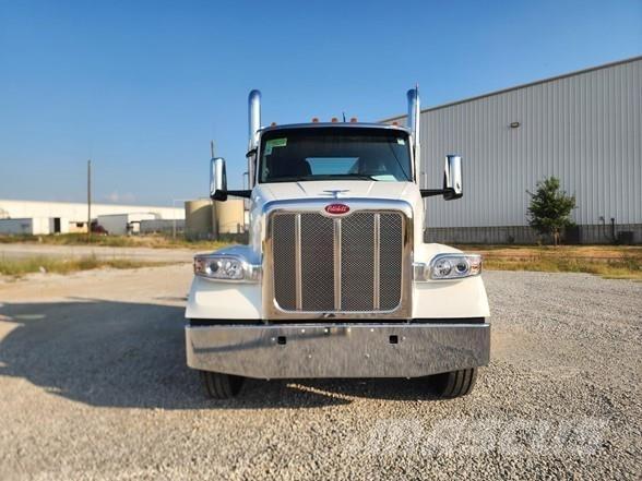 Peterbilt 567 Ťahače