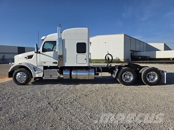 Peterbilt 567 Ťahače