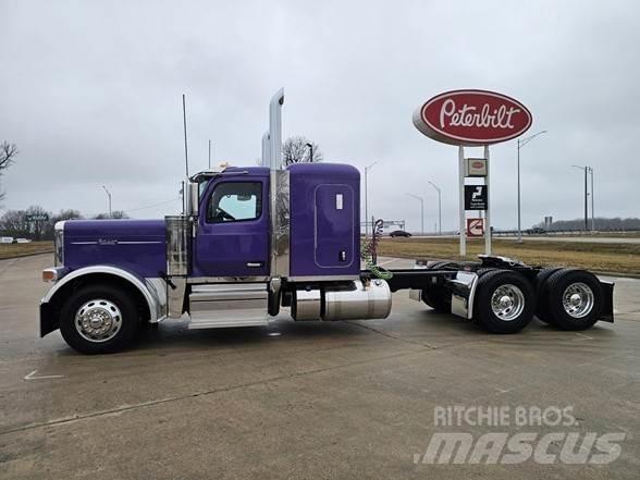 Peterbilt 589 Ťahače