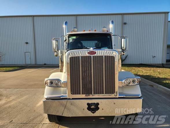 Peterbilt 589 Ťahače