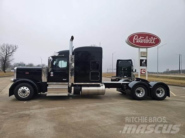 Peterbilt 589 Ťahače