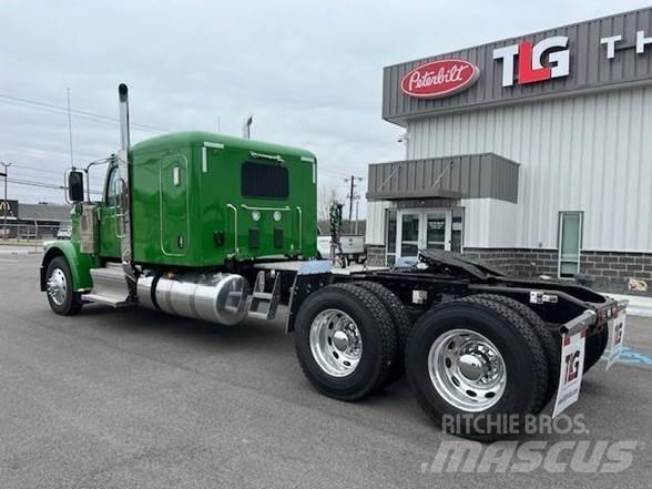 Peterbilt 589 Ťahače