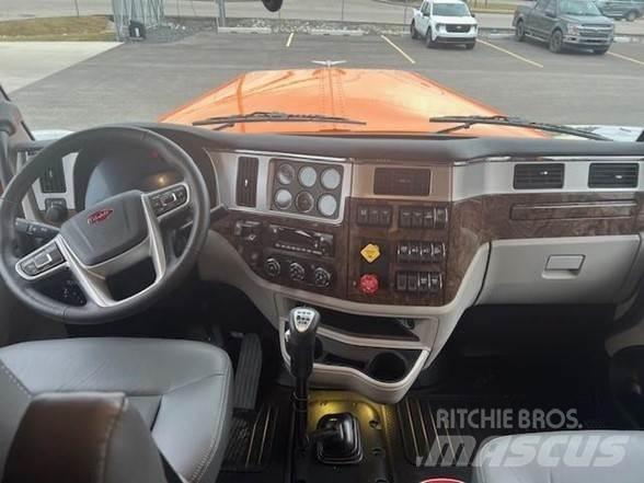 Peterbilt 589 Ťahače