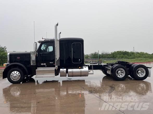 Peterbilt 589 Ťahače