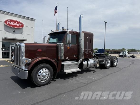 Peterbilt 589 Ťahače