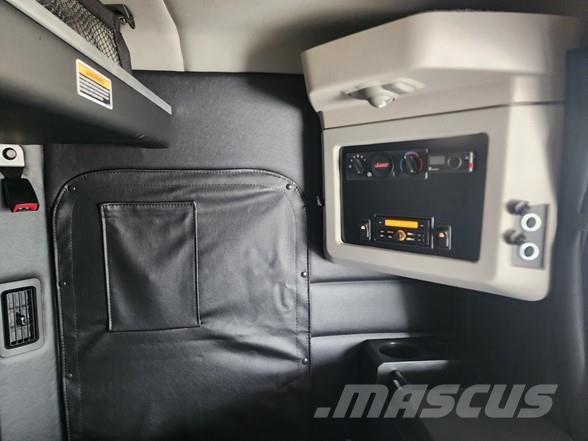 Peterbilt 589 Ťahače