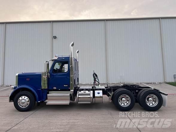 Peterbilt 589 Ťahače