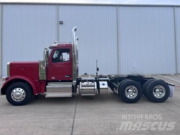 Peterbilt 589 Ťahače