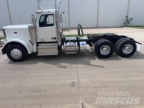 Peterbilt 589 Ťahače