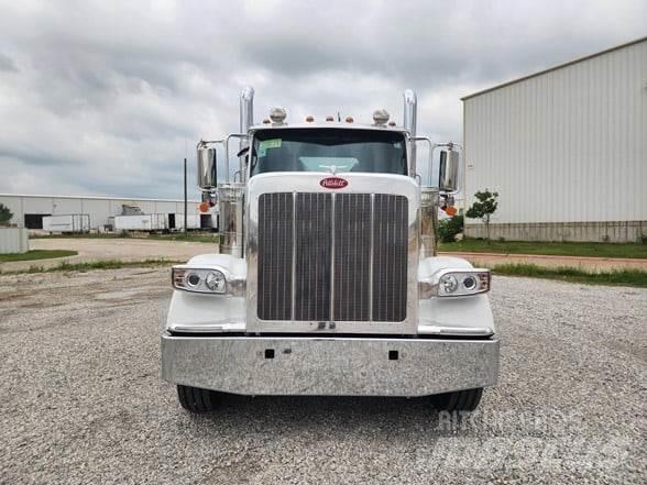 Peterbilt 589 Ťahače