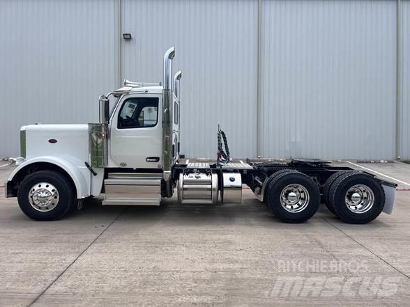 Peterbilt 589 Ťahače