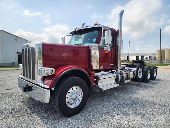 Peterbilt 589 Ťahače