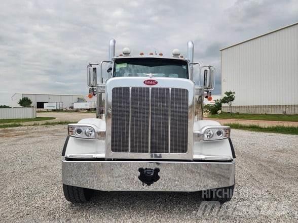 Peterbilt 589 Ťahače