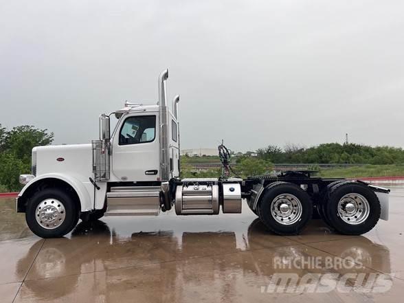 Peterbilt 589 Ťahače