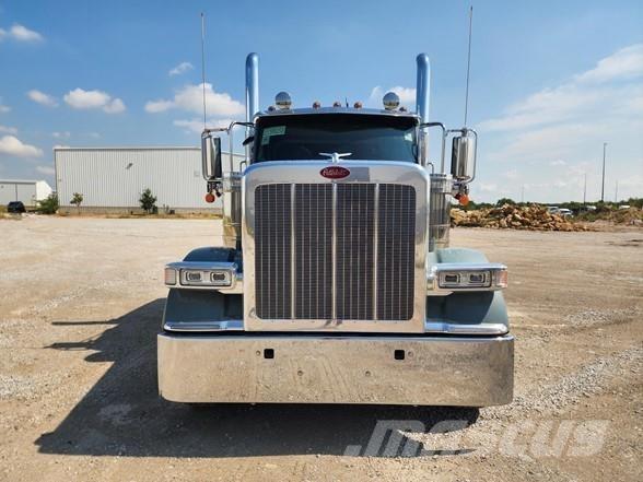 Peterbilt 589 Ťahače