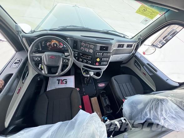 Peterbilt 589 Ťahače