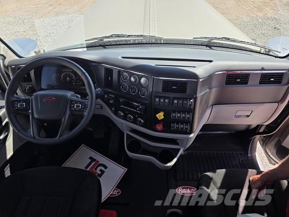 Peterbilt 589 Ťahače