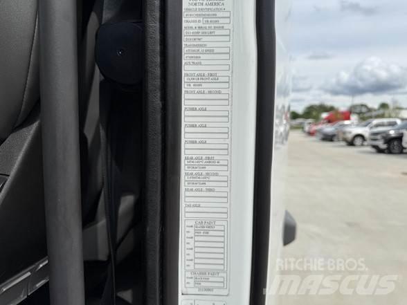 Volvo VNL42860 Ťahače