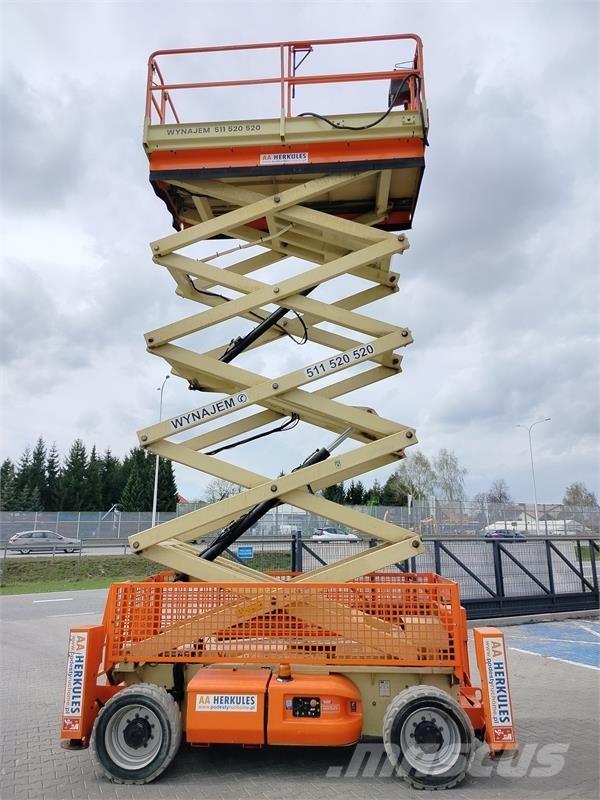 JLG 4069 Nožnicové zdvíhacie plošiny