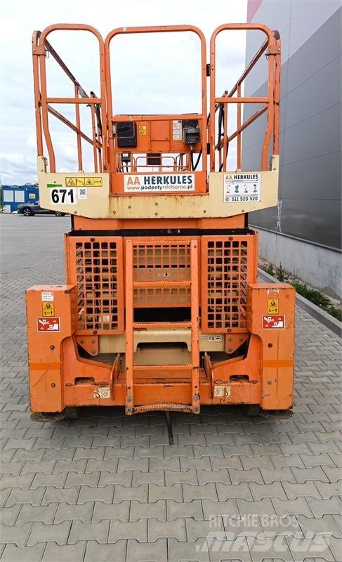 JLG 4069 Nožnicové zdvíhacie plošiny