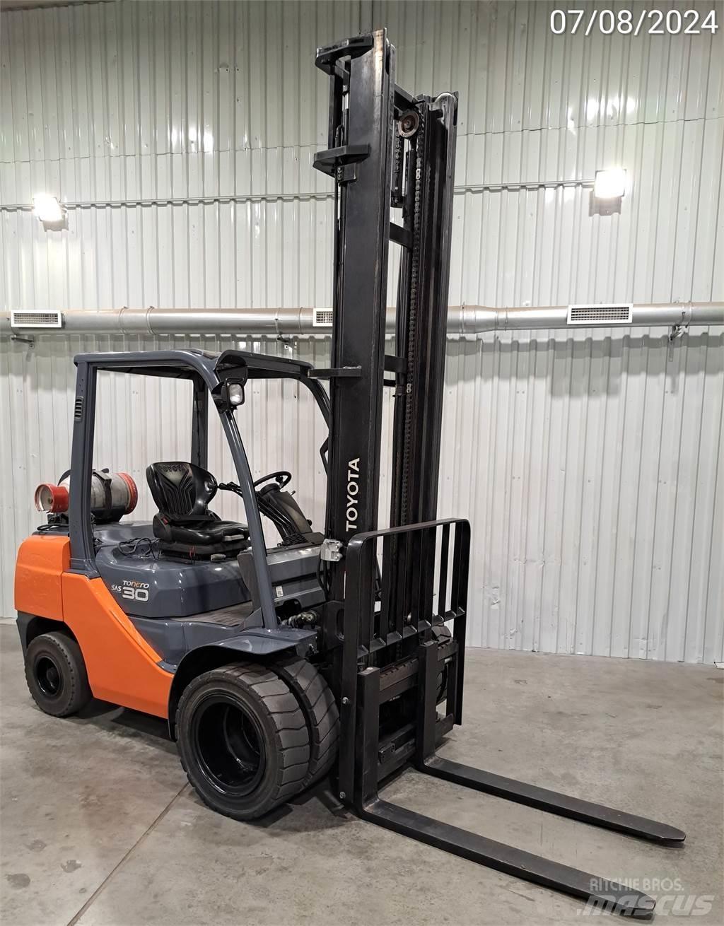Toyota 02-8FGF30 LPG vozíky