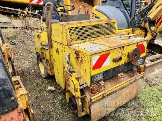 Bomag BW100AC Kombinované valce