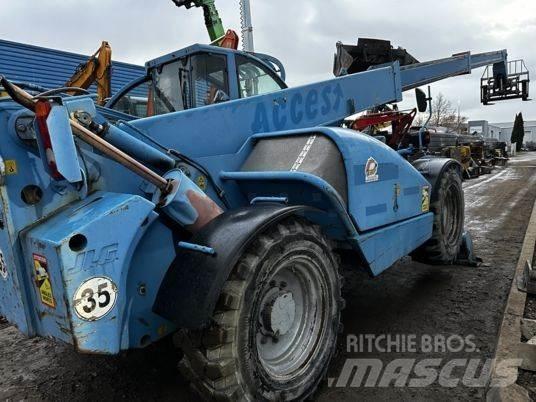 JLG 4013 Teleskopické manipulátory