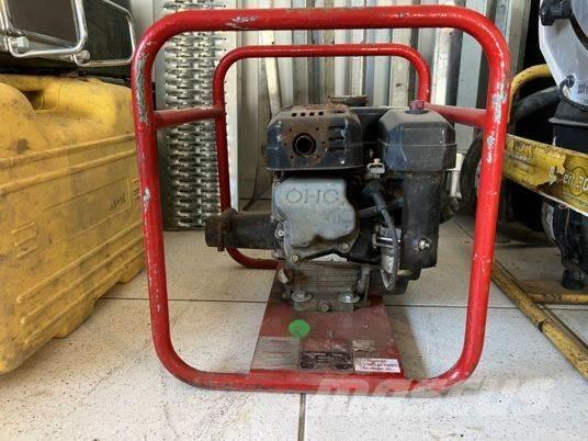  Pompe à câble Vodné čerpadlá