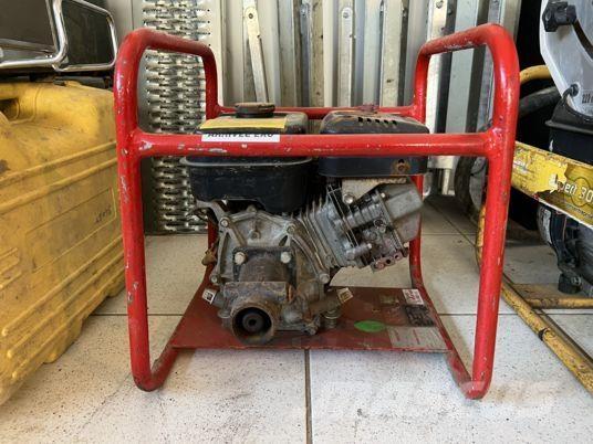  Pompe à câble Vodné čerpadlá