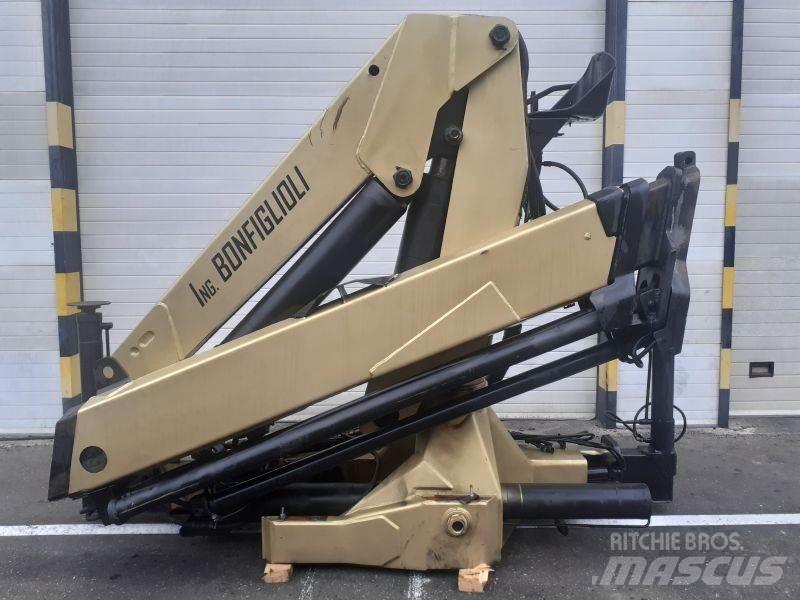 Bonfiglioli 22500XL Nakladacie žeriavy