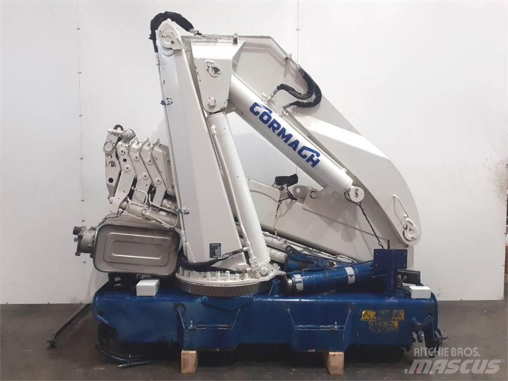 Cormach 28000 E4 Nakladacie žeriavy