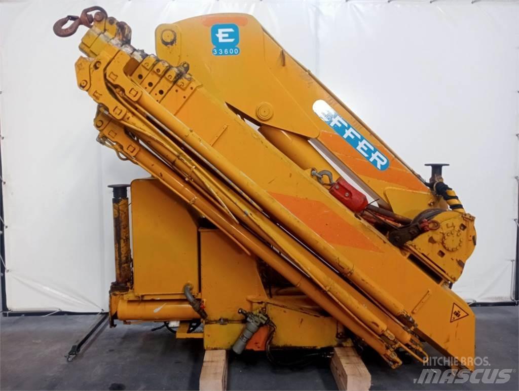 Effer 33600 6S Nakladacie žeriavy