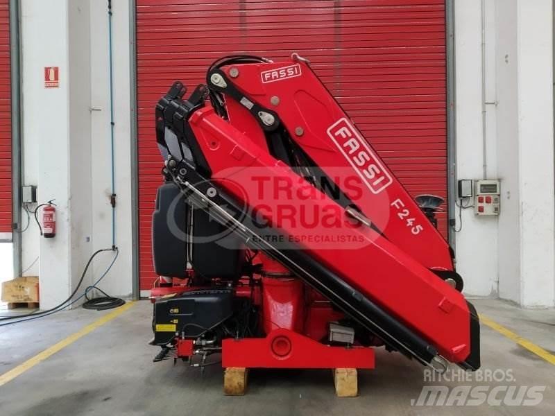 Fassi F245A.2.24 Nakladacie žeriavy