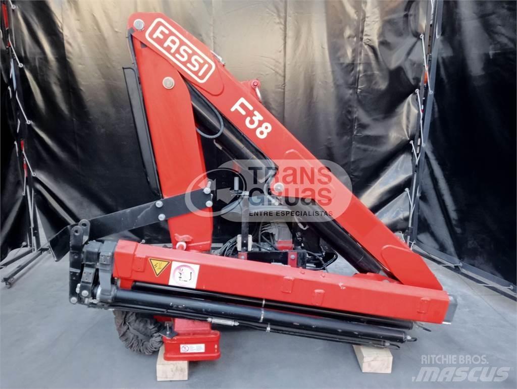 Fassi F38AF Nakladacie žeriavy