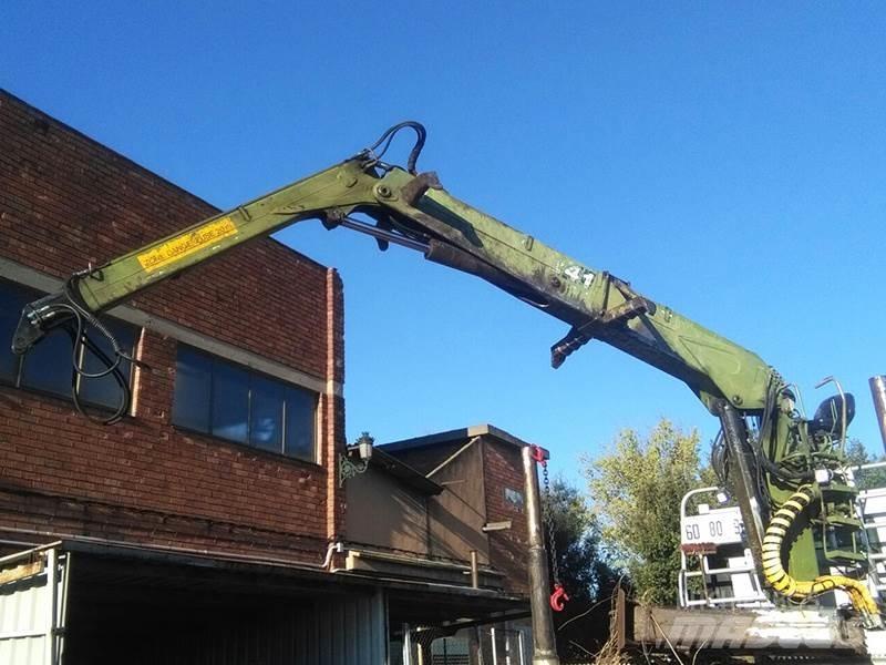 Loglift F241 Žeriavy a nakladače