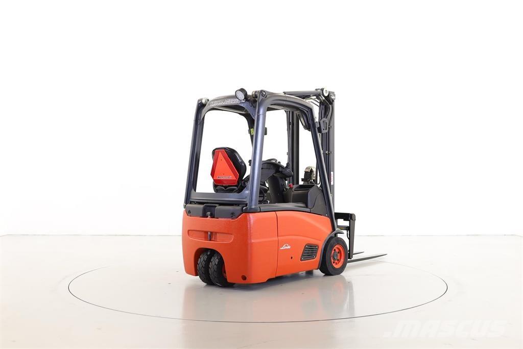 Linde E14-01 386 Akumulátorové vozíky