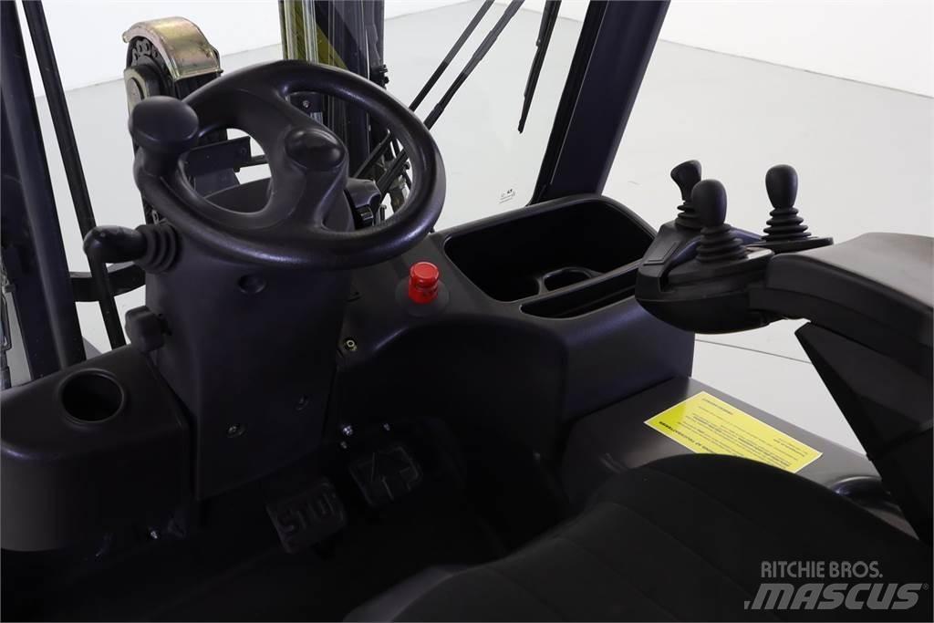 Linde E16-386 Akumulátorové vozíky