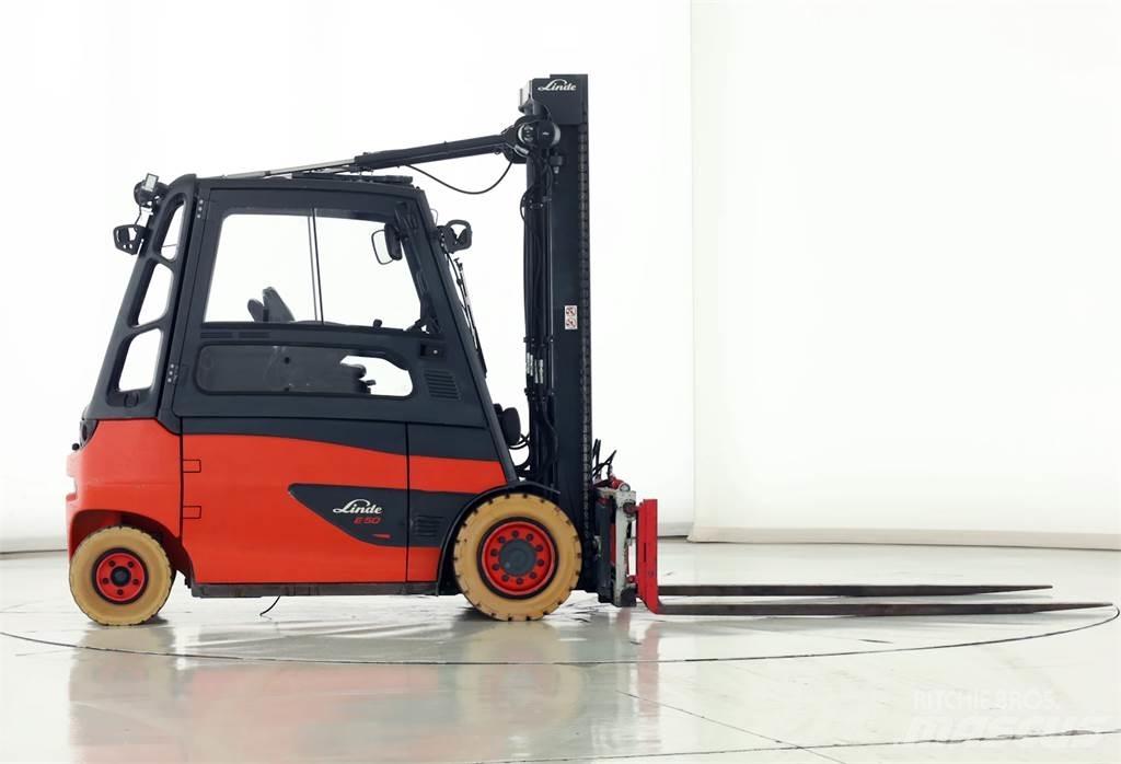 Linde E50HL-01 Akumulátorové vozíky