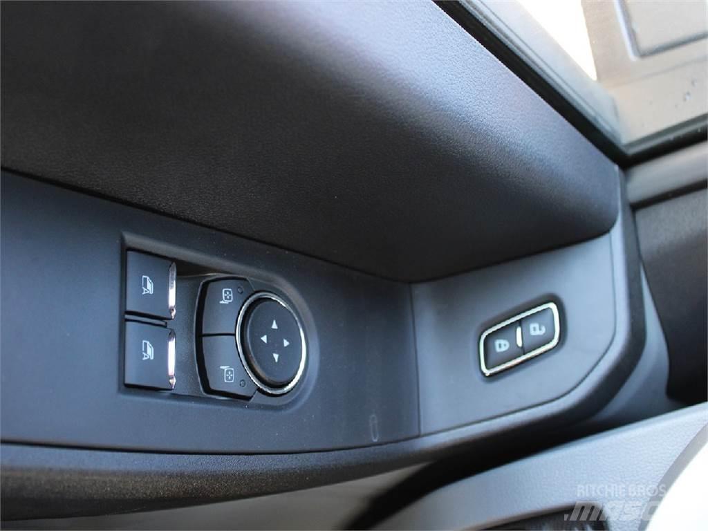Ford F350 Komunálne / Multi-úžitkové vozidlá