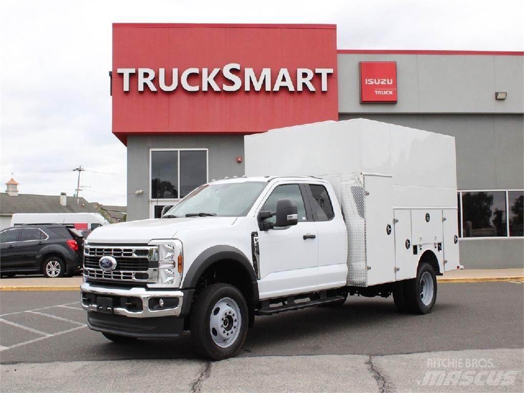 Ford F450 Komunálne / Multi-úžitkové vozidlá