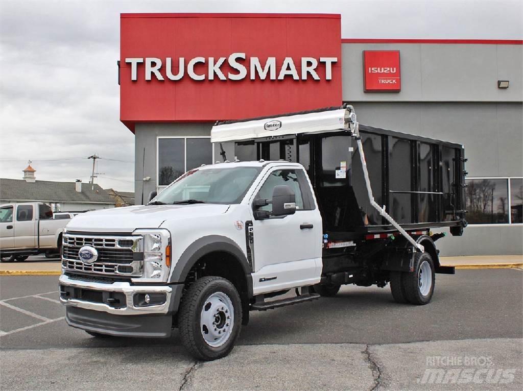 Ford F550 Lanový nosič kontajnerov